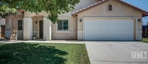 404 GANDOLA DR, BAKERSFIELD, CA 93312 - Image 511f24c74cea429bfb90f0c3deebf836/2582245826