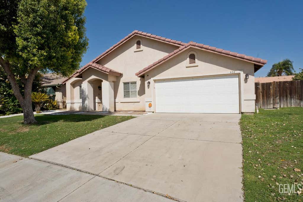 Photo of 404 Gandola Drive, Bakersfield, CA 93312 (MLS # 202608502)