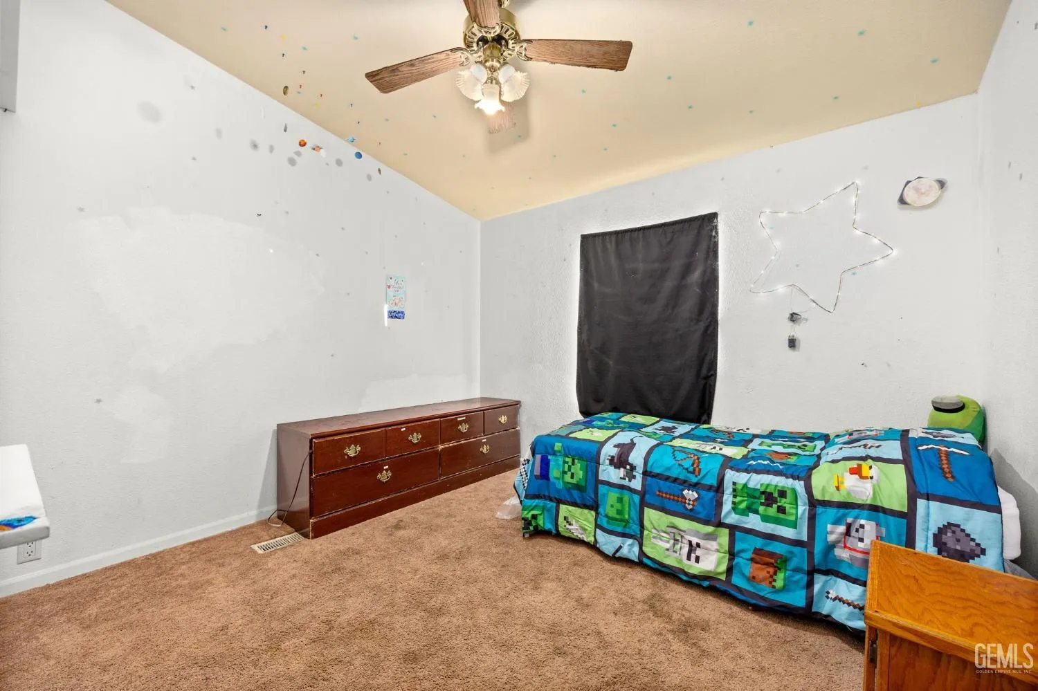 Taft, California 93268, United States, 5 Bedrooms Bedrooms, ,2 BathroomsBathrooms,Residential,Active,27972