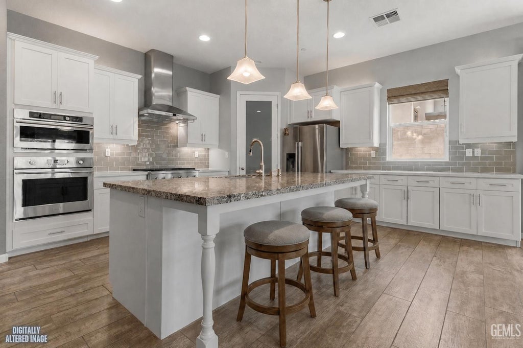 Photo of 5010 Ventana Canyon Drive, Bakersfield, CA 93306 (MLS # 202607916)