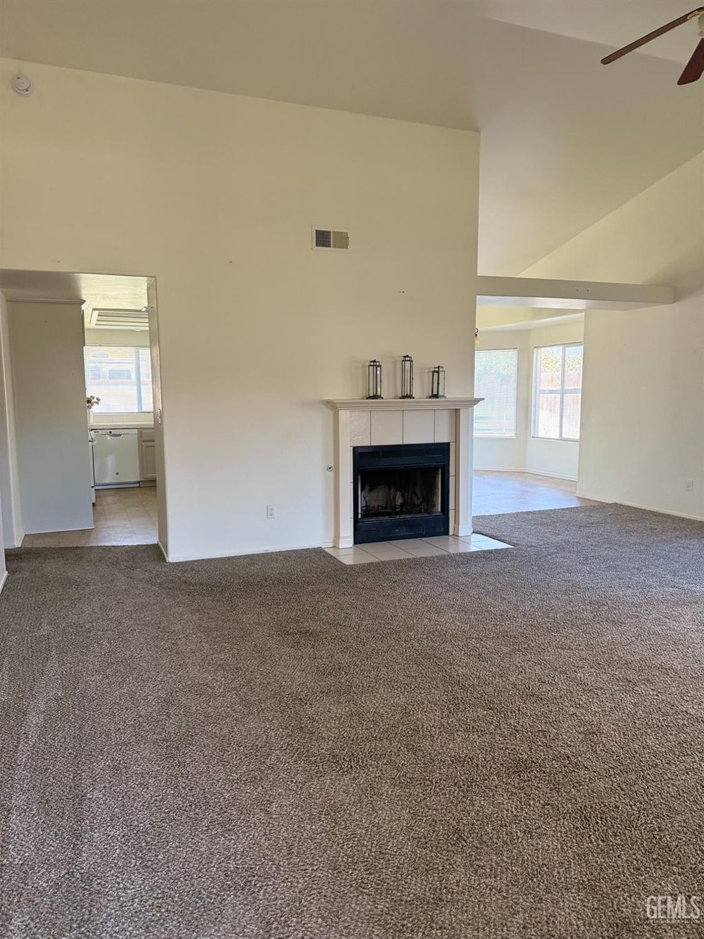 Photo of 1309 Scarlet Oak Drive, Tehachapi, CA 93561 (MLS # 202609781)