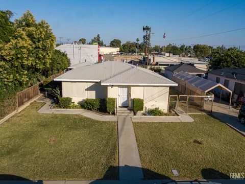 251 Irene Street, Bakersfield, CA 93305 - MLS#: 202500278