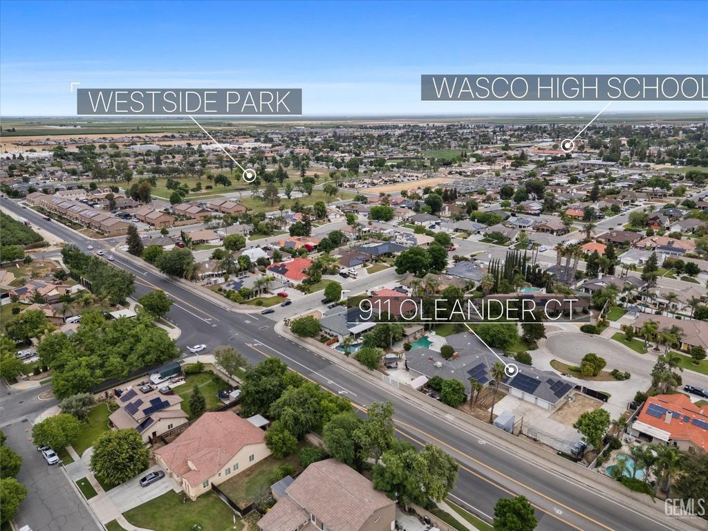 Photo of 911 Oleander Court, Wasco, CA 93280 (MLS # 202603994)