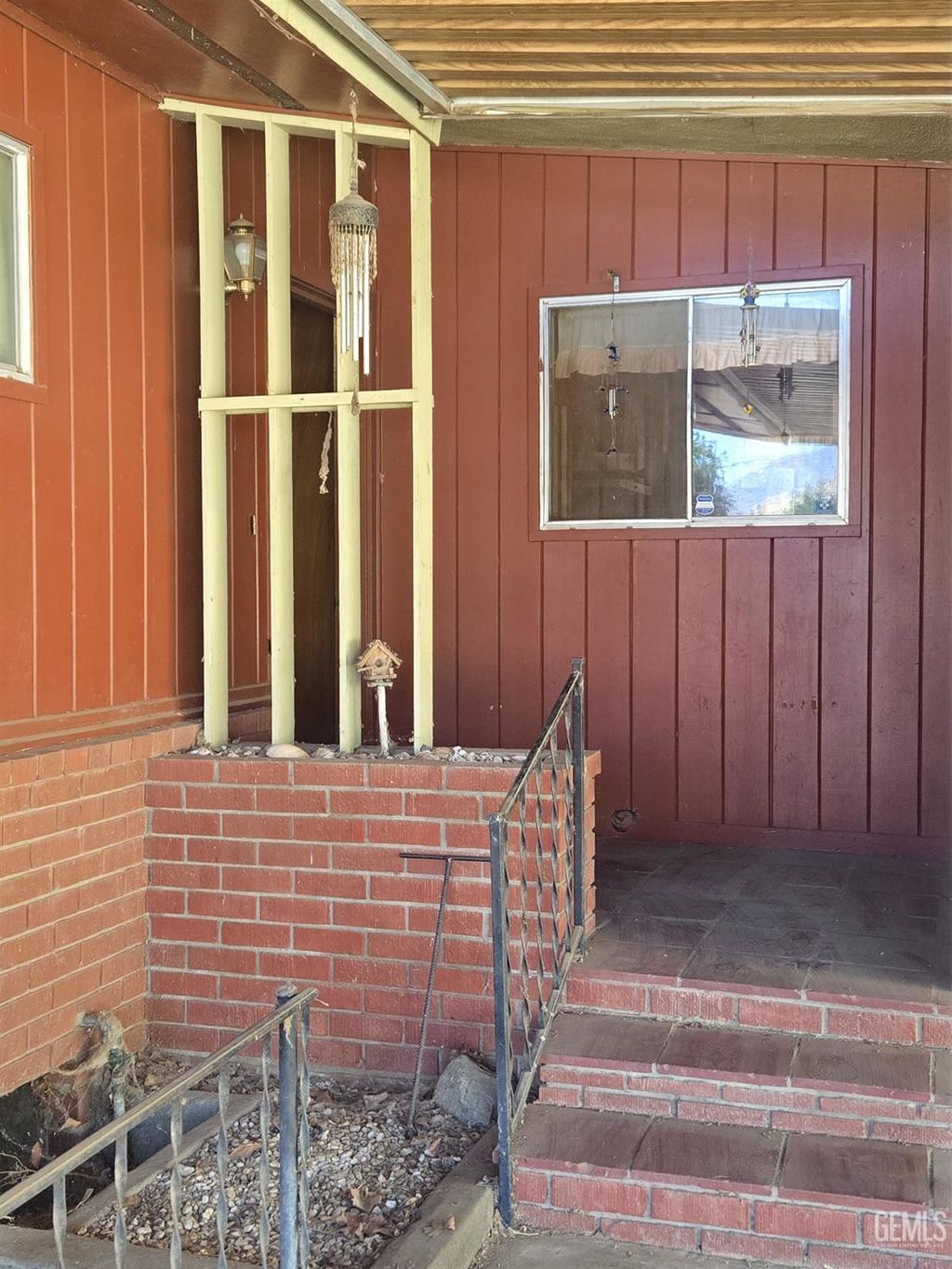 Photo of 2024 Pecos AVE, Lake Isabella, CA 93240 (MLS # 202606140)