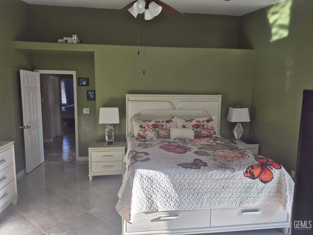 Photo of 2505 Nora Way, Arvin, CA 93203 (MLS # 202607431)