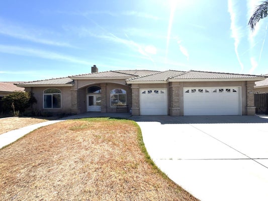7416 CHERISH ROSE LN, BAKERSFIELD, CA 93313 - Image 5898c575046052a481b42e3b3bef9045/557477017