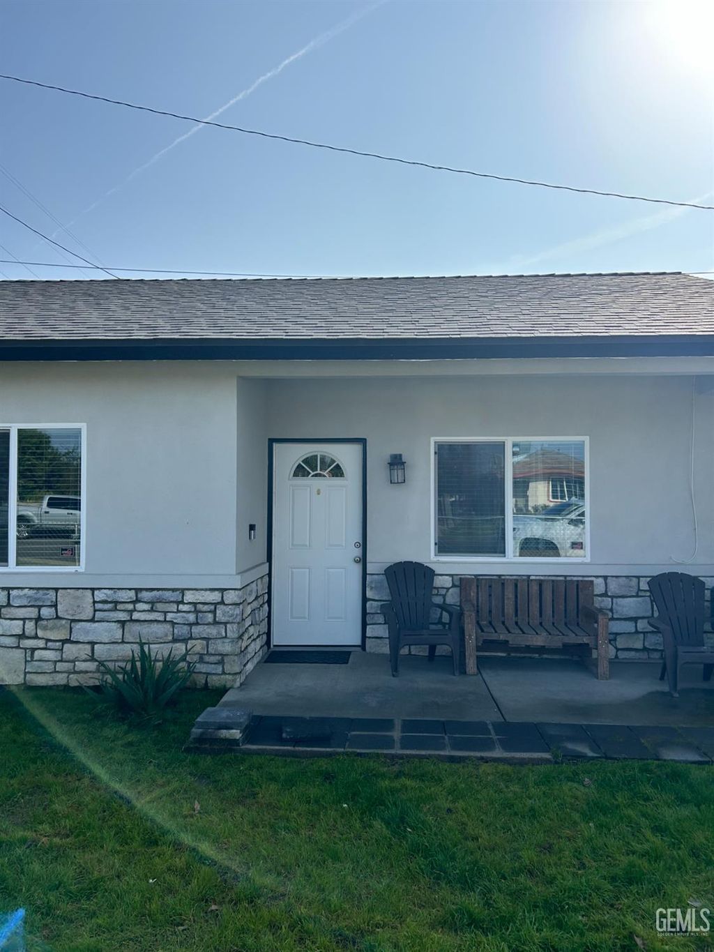 Photo of 927 5th Street, Wasco, CA 93280 (MLS # 202601139)