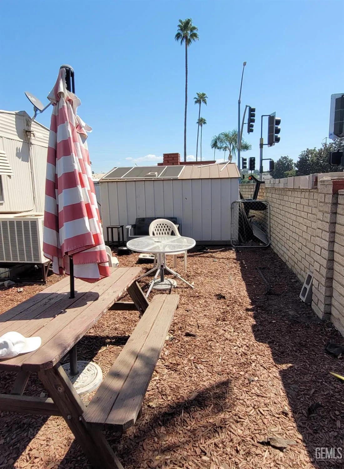 Bakersfield, California 93301, United States, 3 Bedrooms Bedrooms, ,2 BathroomsBathrooms,Residential,Active,204149