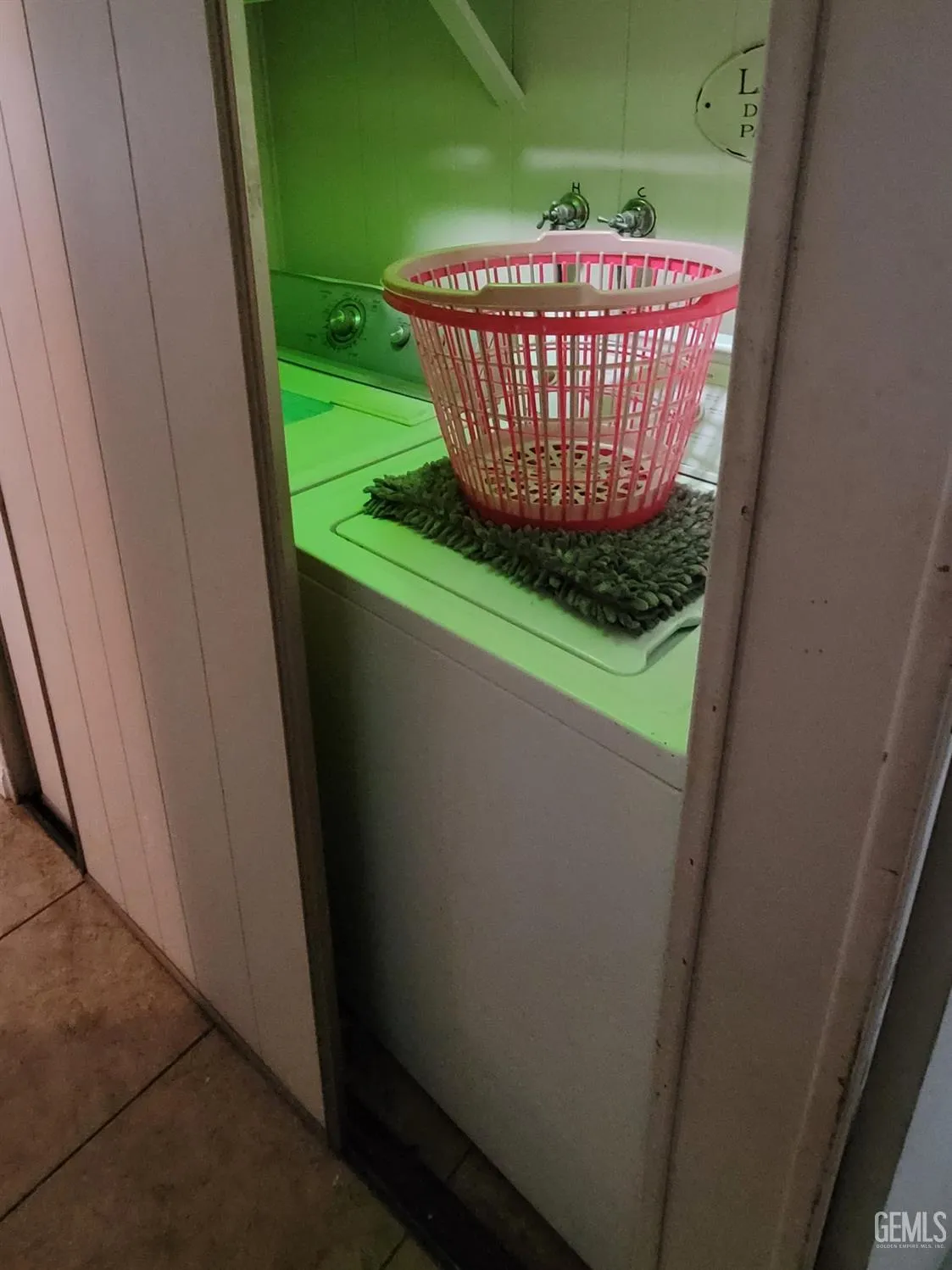 Bakersfield, California 93301, United States, 3 Bedrooms Bedrooms, ,2 BathroomsBathrooms,Residential,Active,204149