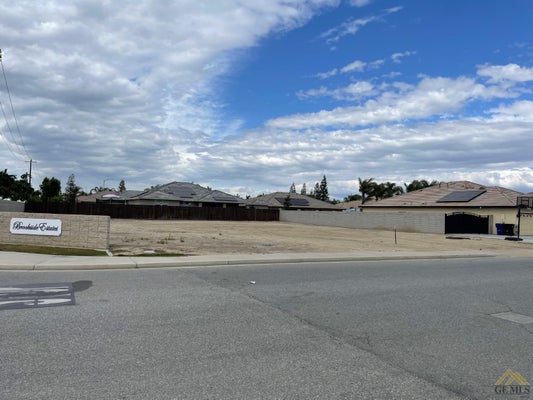 868 PINE CONE ST, SHAFTER, CA 93263 - Image 5d4e23956ec7493fbd5e1c2998c5d522/608543145