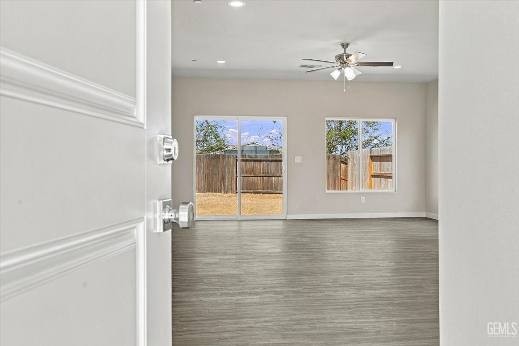 Photo of 9110 Brown Leaf Avenue, Bakersfield, CA 93306 (MLS # 202603948)