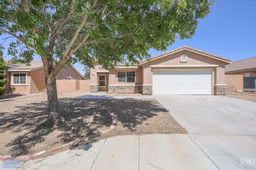 Photo of 45704 Palm Lane, Lancaster, CA 93535 (MLS # 202606191)