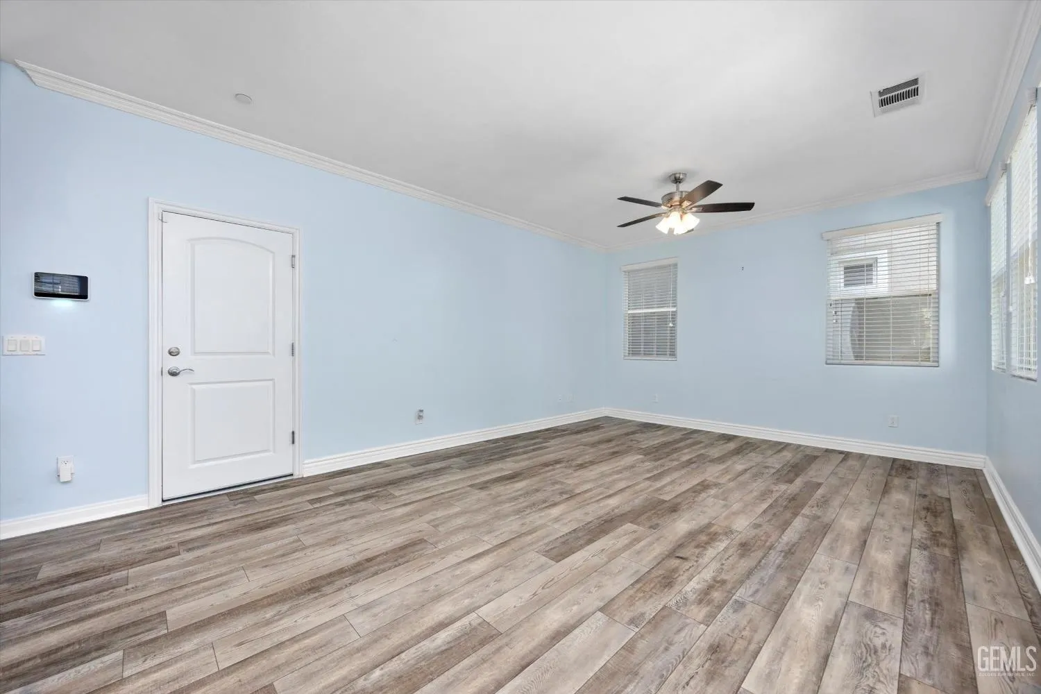 Bakersfield, California 93311, United States, 3 Bedrooms Bedrooms, ,3 BathroomsBathrooms,Residential,Active,190999