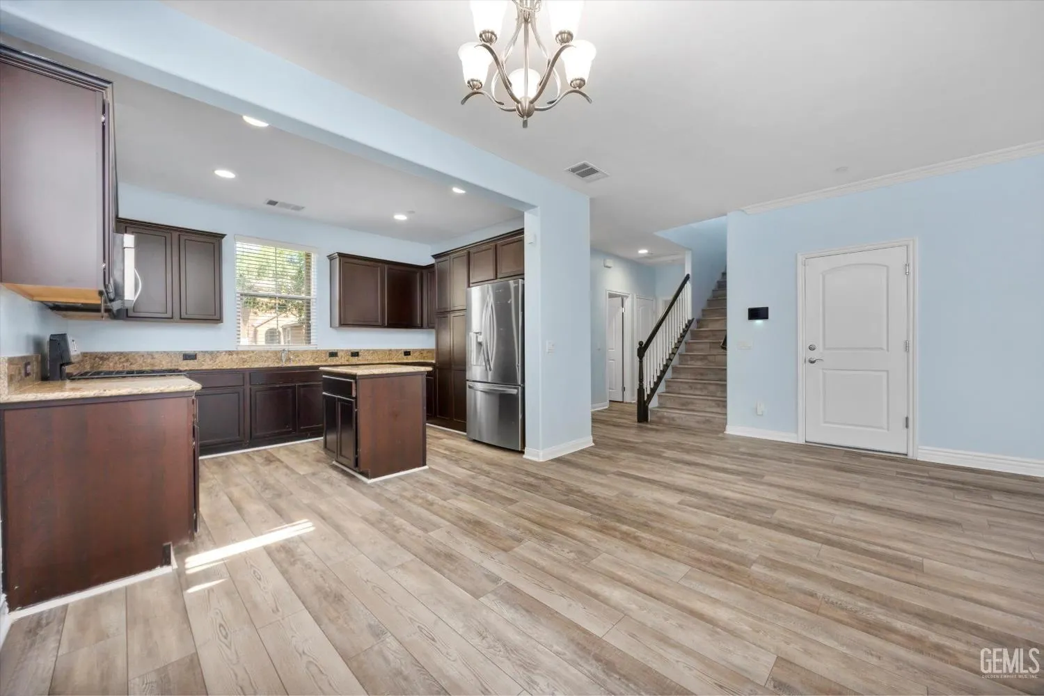 Bakersfield, California 93311, United States, 3 Bedrooms Bedrooms, ,3 BathroomsBathrooms,Residential,Active,190999