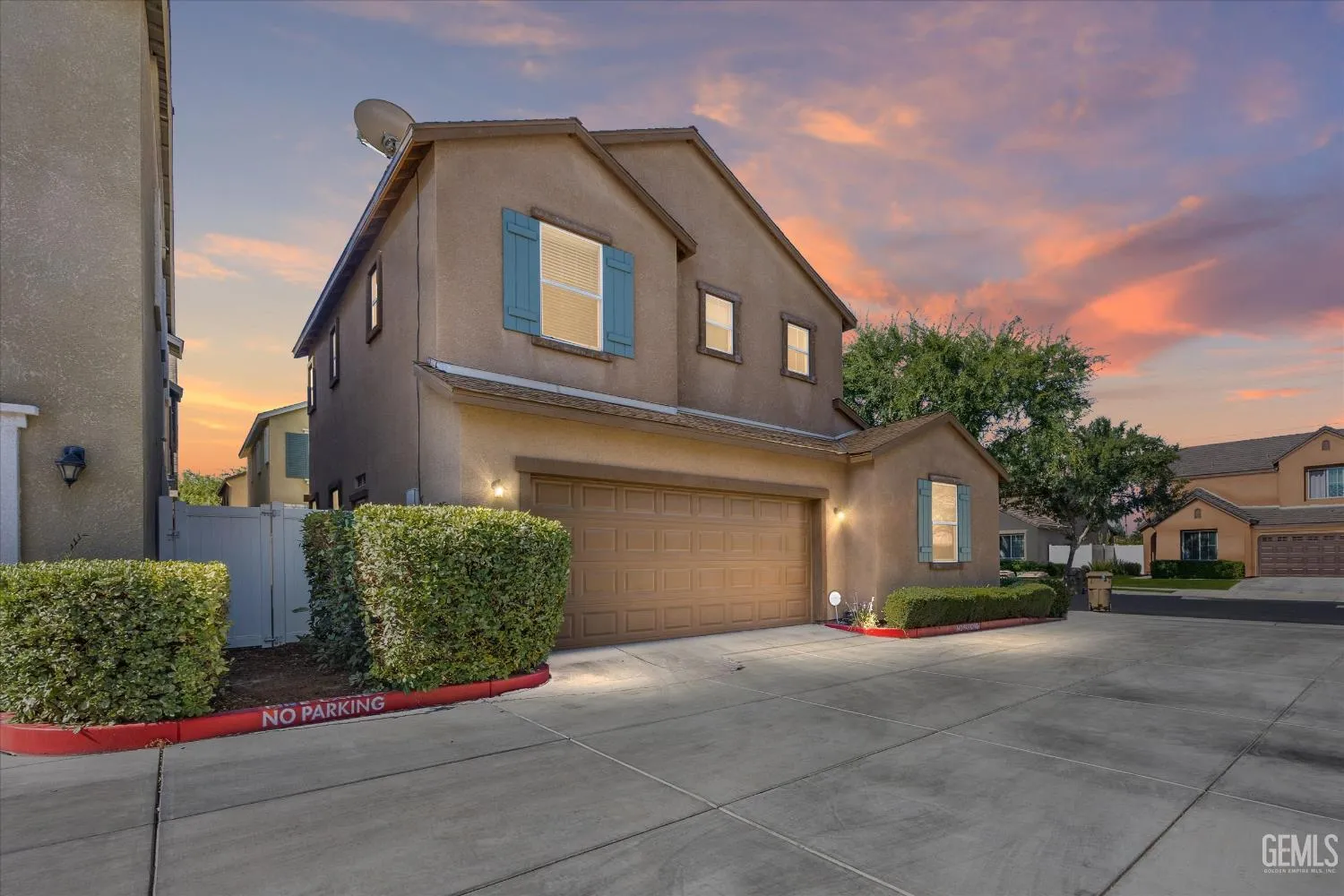 Bakersfield, California 93311, United States, 3 Bedrooms Bedrooms, ,3 BathroomsBathrooms,Residential,Active,190999