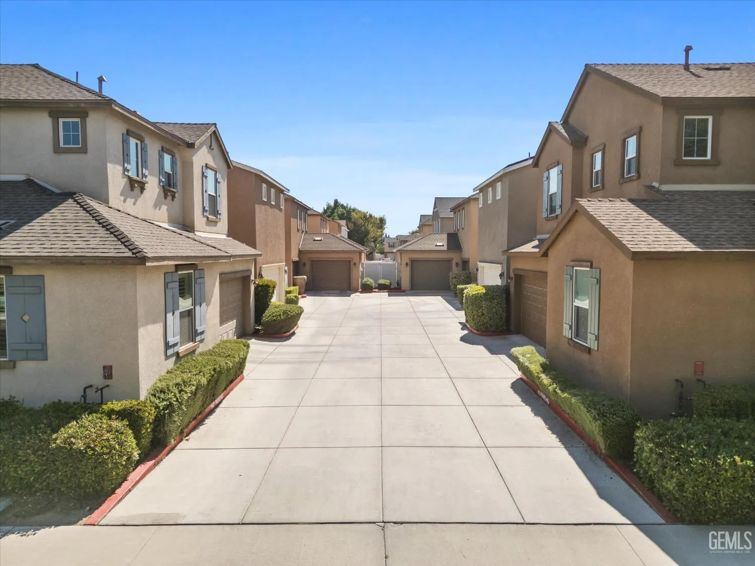 Bakersfield, California 93311, United States, 3 Bedrooms Bedrooms, ,3 BathroomsBathrooms,Residential,Active,190999