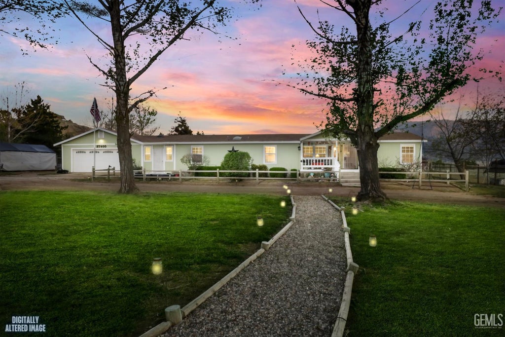 Photo of 27400 Harness Drive, Tehachapi, CA 93561 (MLS # 202605570)