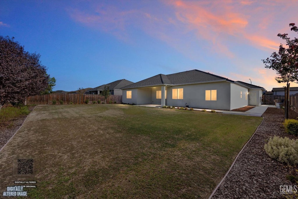 Photo of 15602 Waterford Street, Bakersfield, CA 93314 (MLS # 202610083)