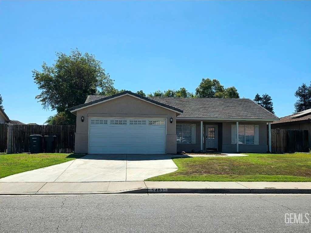 Photo of 5403 Rockwell Drive, Bakersfield, CA 93308 (MLS # 202607213)