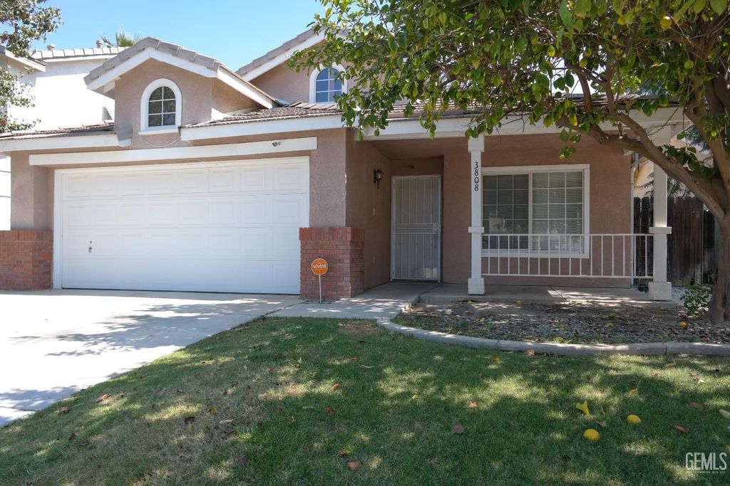 Photo of 3808 Amur Maple Drive, Bakersfield, CA 93311 (MLS # 202511037)