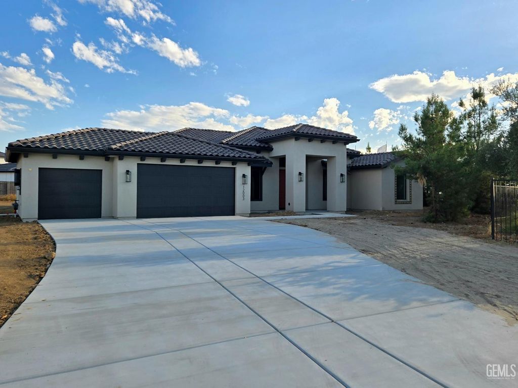 Photo of 12003 Marquise Drive, Bakersfield, CA 93306 (MLS # 202510162)