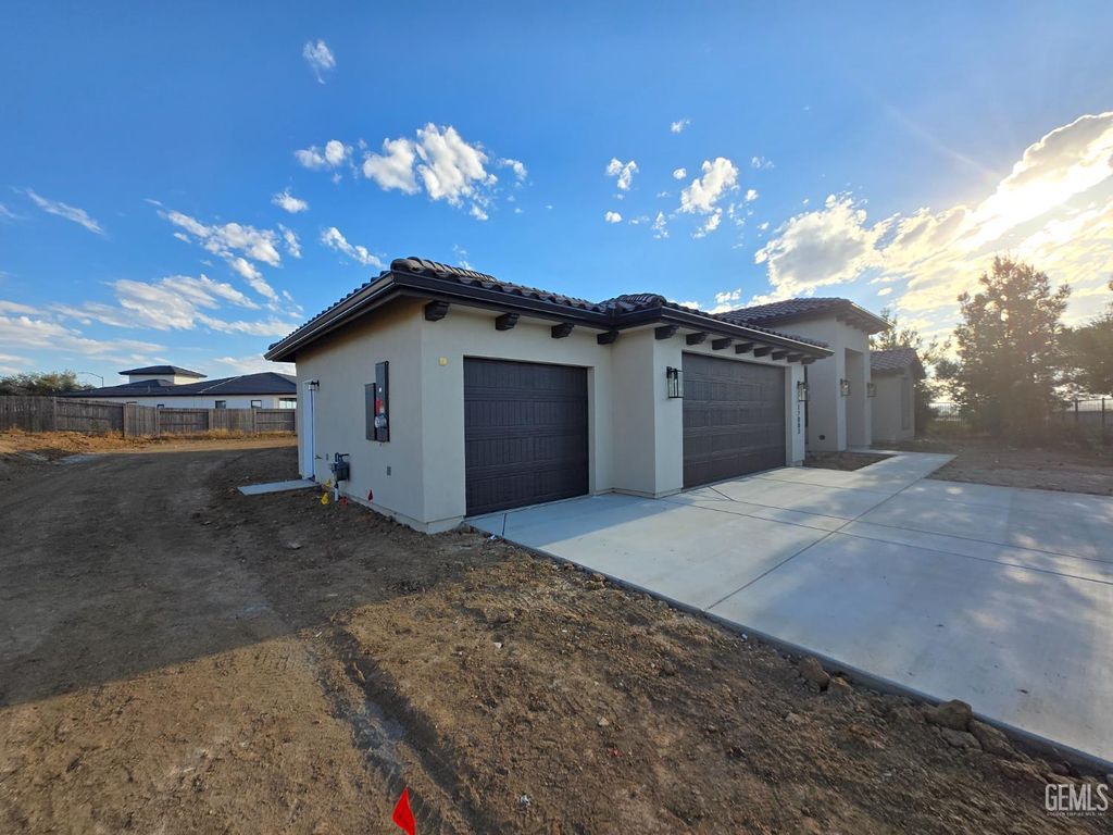 Photo of 12003 Marquise Drive, Bakersfield, CA 93306 (MLS # 202510162)