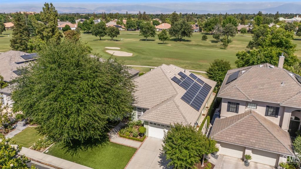 Photo of 1904 Wedgemont Place, Bakersfield, CA 93311 (MLS # 202510375)