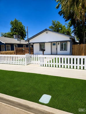 1006 6TH ST, BAKERSFIELD, CA 93304 - Image 6701dfd67f227245d2b5e13d29ae3ab2/488436073