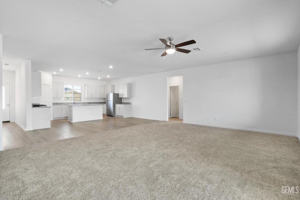 Photo of 5117 Beaverhead Avenue, Bakersfield, CA 93306 (MLS # 202607490)