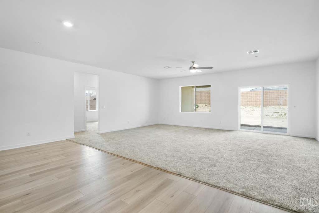 Photo of 5117 Beaverhead Avenue, Bakersfield, CA 93306 (MLS # 202607490)