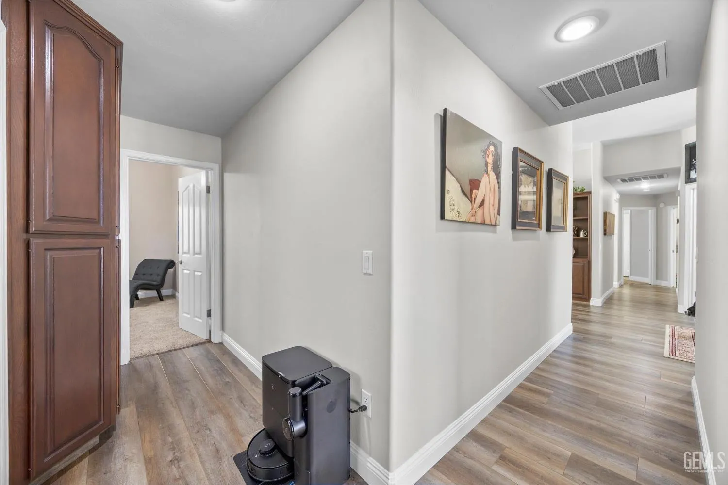 Bakersfield, California 93308, United States, 4 Bedrooms Bedrooms, ,2 BathroomsBathrooms,Residential,Active,164707