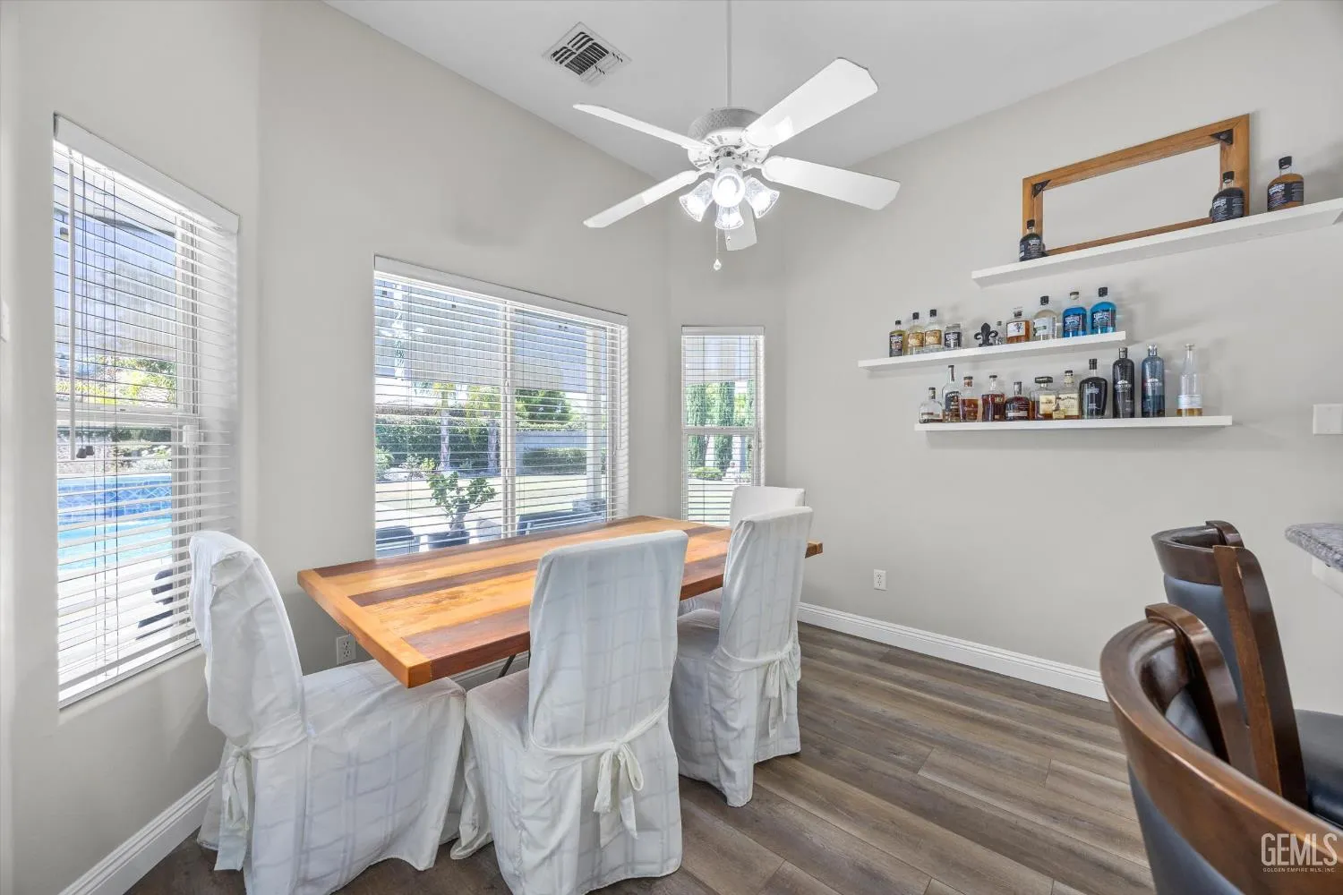 Bakersfield, California 93308, United States, 4 Bedrooms Bedrooms, ,2 BathroomsBathrooms,Residential,Active,164707