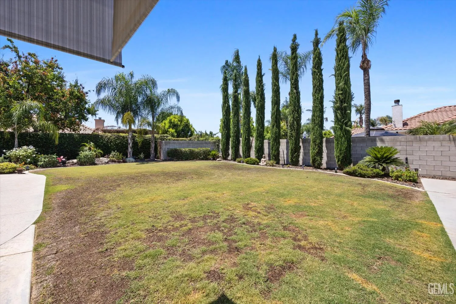 Bakersfield, California 93308, United States, 4 Bedrooms Bedrooms, ,2 BathroomsBathrooms,Residential,Active,164707