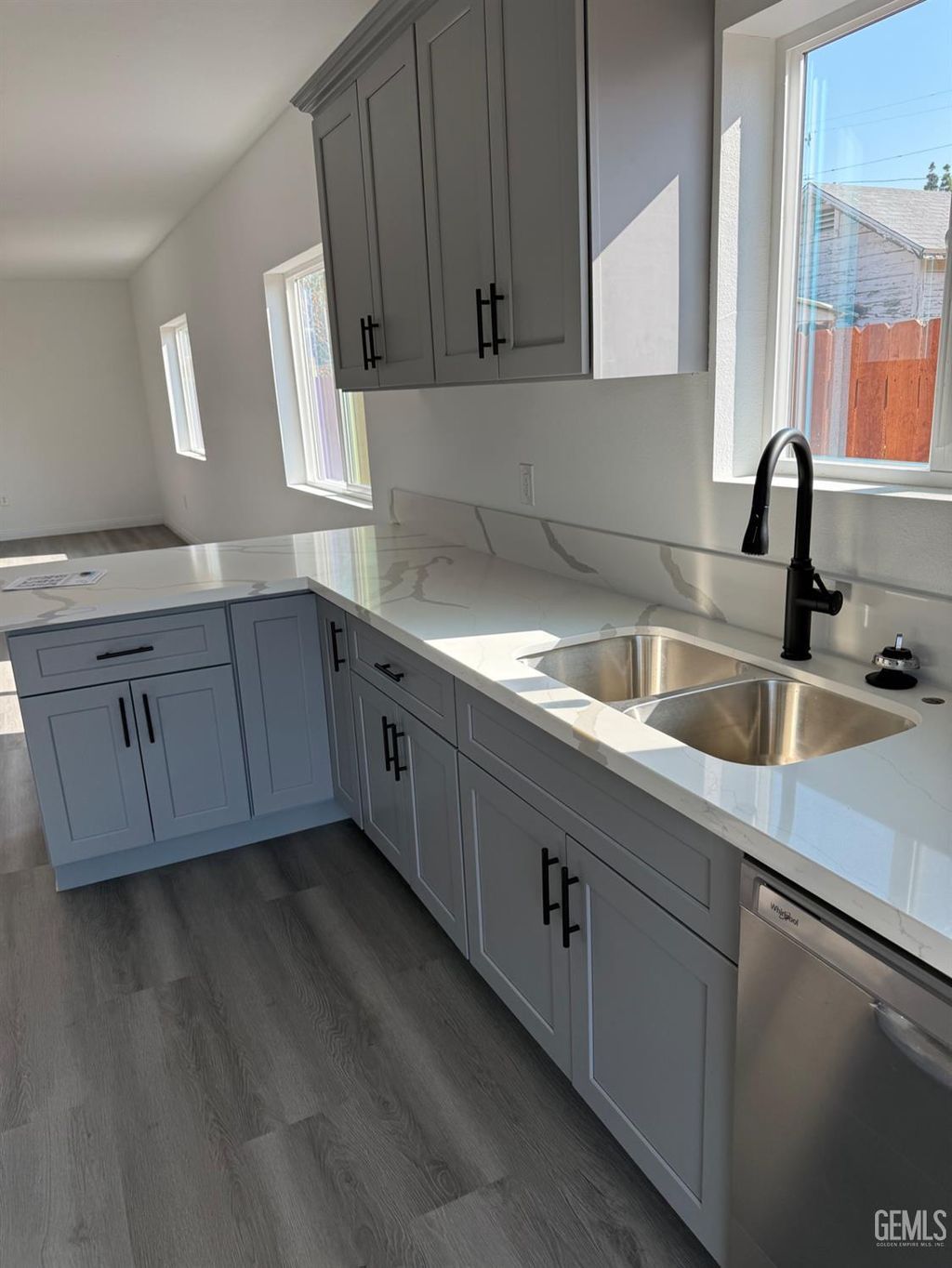 Photo of 1627 Tejon Street, Bakersfield, CA 93305 (MLS # 202511388)
