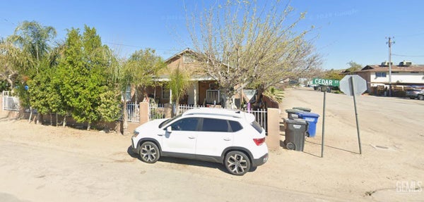 301 ADAMS ST, TAFT, CA 93268 - Image 69c9d47f502e943c1ef0c6c8aacfedfd/2268144069