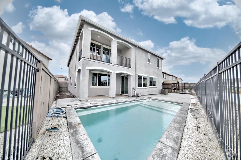 Photo of 10918 Miacomet Court, Stockton, CA 95219 (MLS # 202601525)