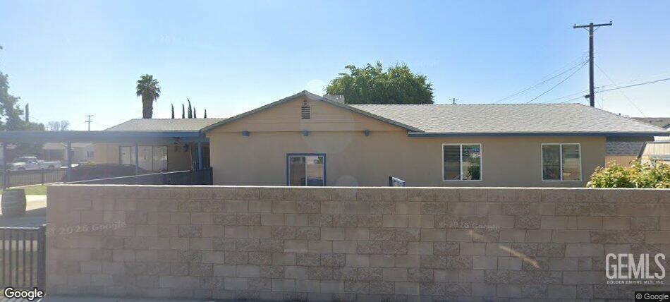 Photo of 1001 Cedar Avenue, Wasco, CA 93280 (MLS # 202605188)