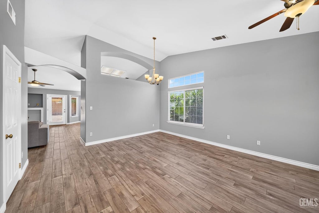 Photo of 12509 Grand Teton Drive, Bakersfield, CA 93312 (MLS # 202610174)