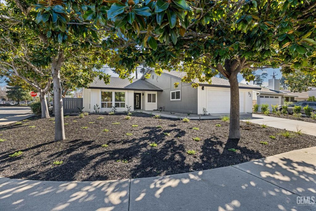 Photo of 93 Chuparrosa Drive, San Luis Obispo, CA 93401 (MLS # 202600782)