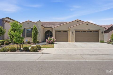 Photo of 2015 Havencliff Street, Bakersfield, CA 93311 (MLS # 202608046)