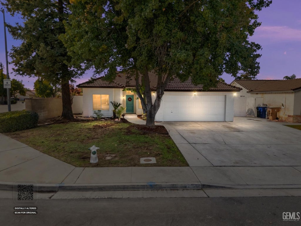 Photo of 10503 Petalo Drive, Bakersfield, CA 93311 (MLS # 202610386)