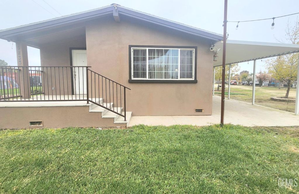 Photo of 5233 Noble Street, Bakersfield, CA 93314 (MLS # 202513387)