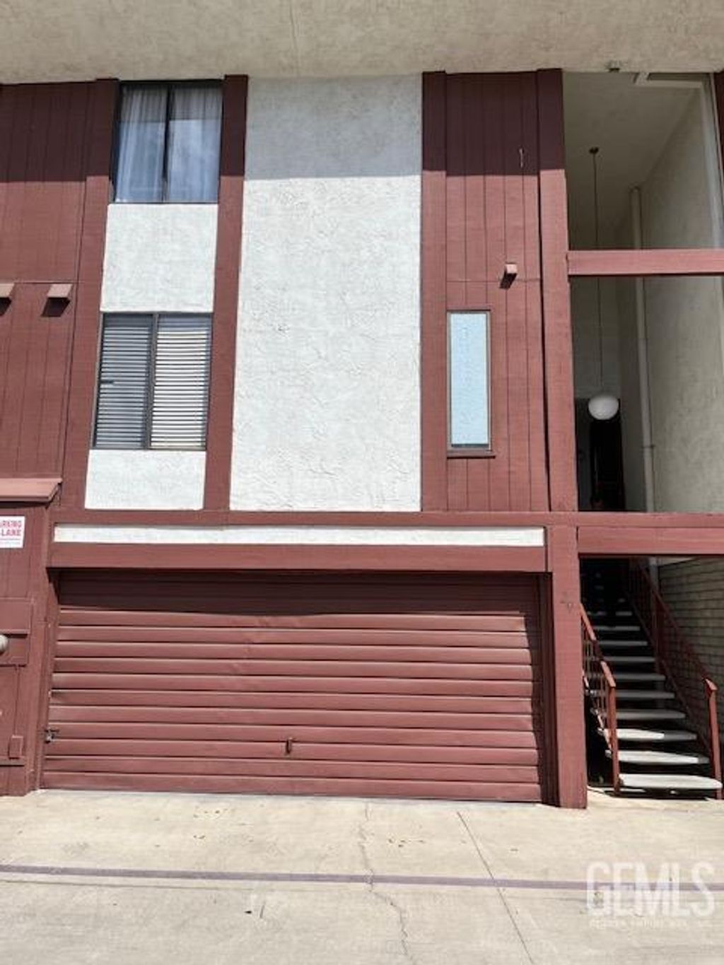 Photo of 2626 E Cleo Court #29, Bakersfield, CA 93306 (MLS # 202511253)
