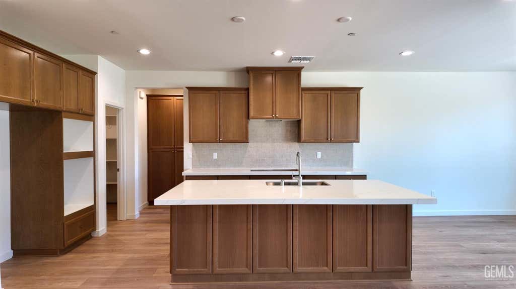 Photo of 14705 Alpenglow Street, Bakersfield, CA 93314 (MLS # 202603438)