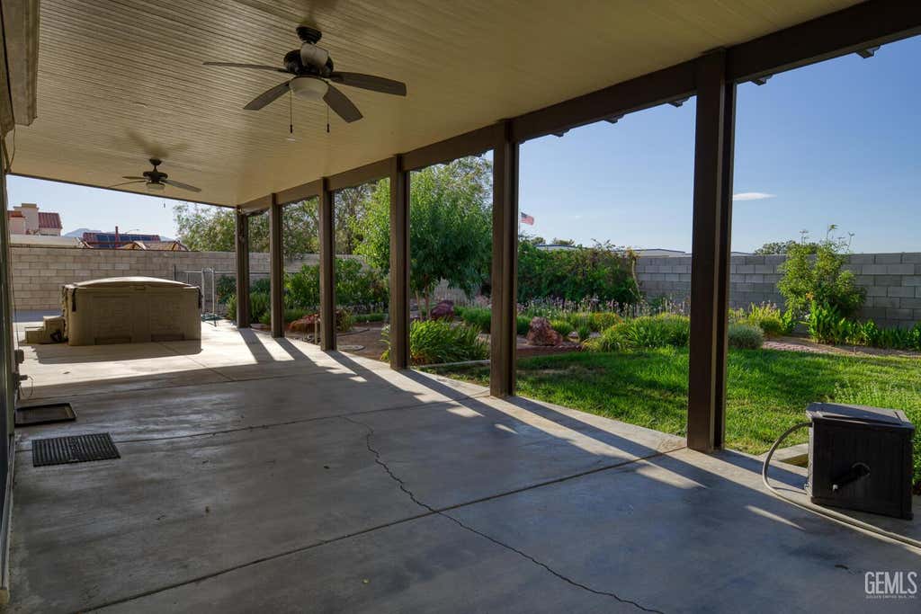 Photo of 1224 Quail Way, Ridgecrest, CA 93555 (MLS # 202606708)