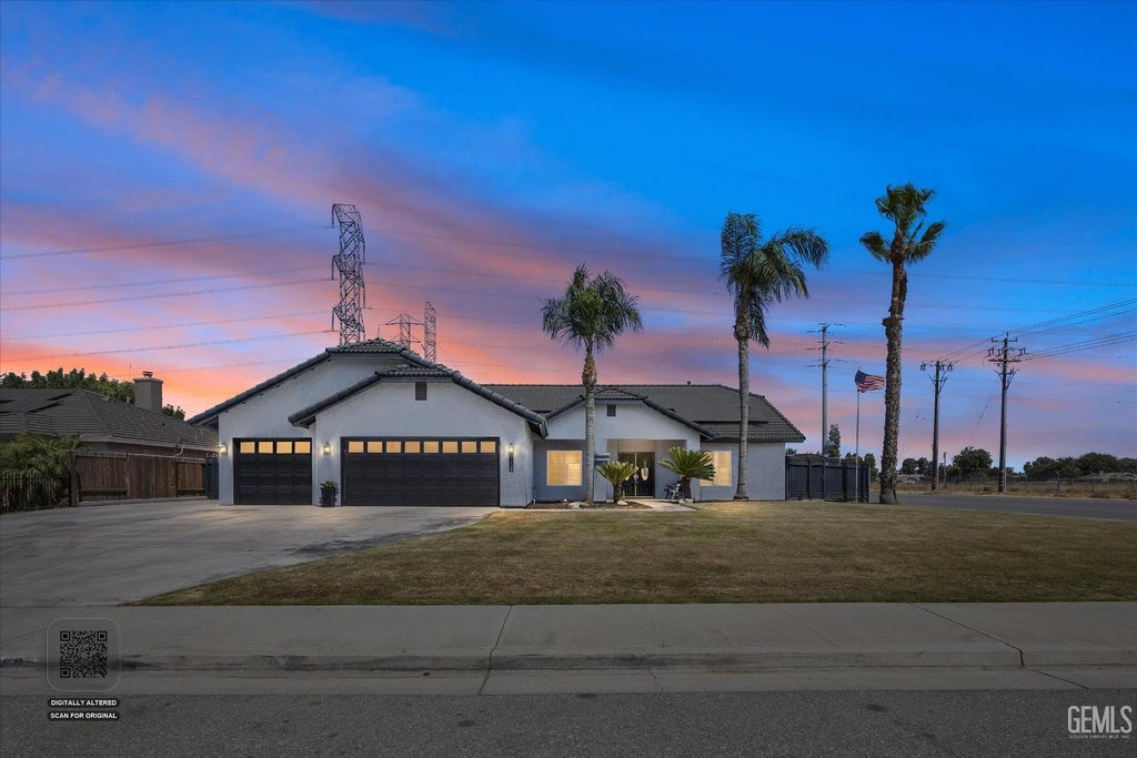 Photo of 14500 Dobbs Avenue, Bakersfield, CA 93314 (MLS # 202609637)