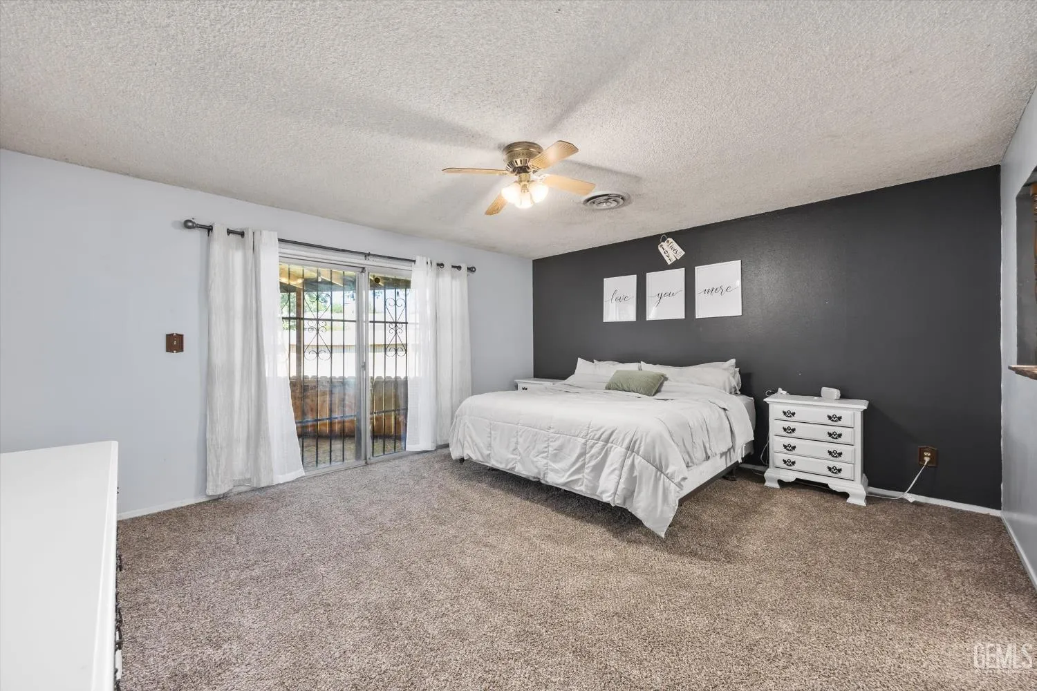 Bakersfield, California 93309, United States, 3 Bedrooms Bedrooms, ,2 BathroomsBathrooms,Residential,Active,195869