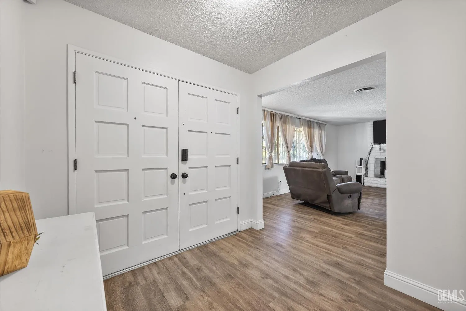 Bakersfield, California 93309, United States, 3 Bedrooms Bedrooms, ,2 BathroomsBathrooms,Residential,Active,195869