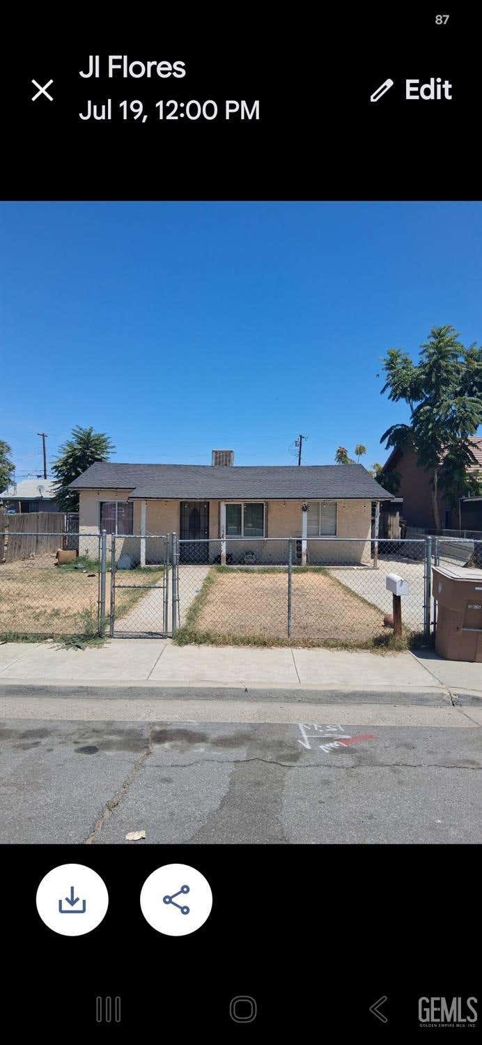 Photo of 1011 watts Drive, Bakersfield, CA 93307 (MLS # 202608460)