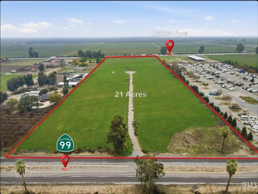 CURTIS DR, BAKERSFIELD, CA 93307 - Image 80ce7eba76b6ce43caaa4297e73541d1/4102187572